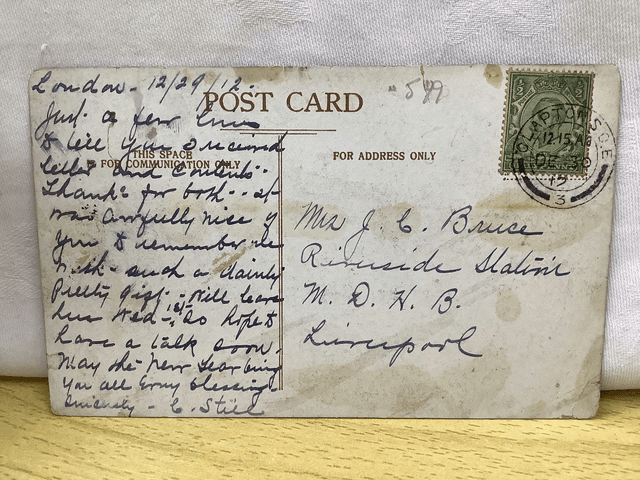 Piccadilly Circus, London -  Posted 1912 unbranded antique postcard Our Ref A120 £2.00