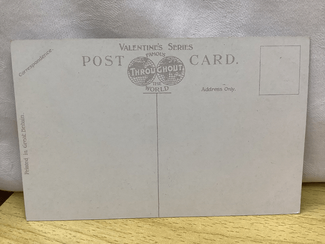 Broadstairs, Kent, vintage Valentine's Series No.33922 vintage postcard. Our Ref No. R570 £2.00