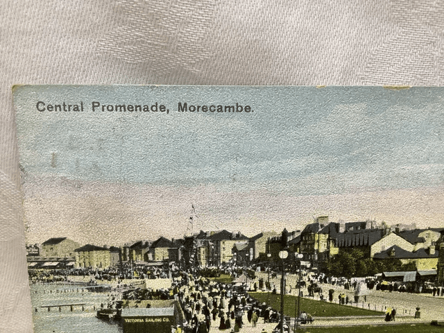Morecombe, Central Promenade. Lancashire, Posted 1906 Reliable Series Antique Postcard. Our Ref No. R598 £2.50