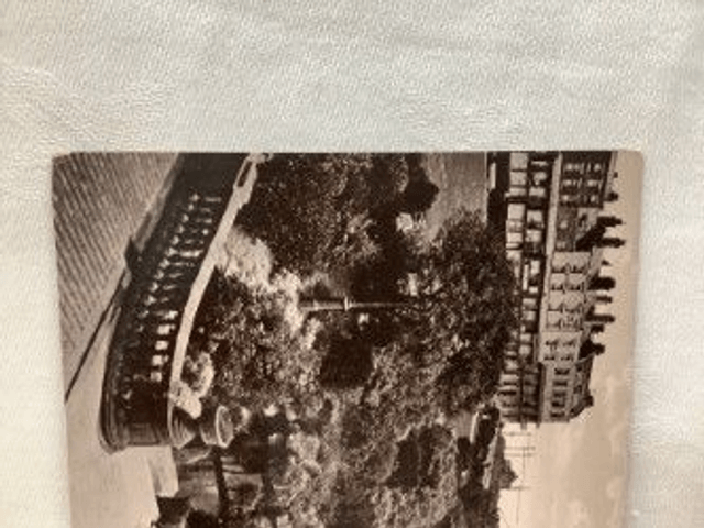 Ramsgate, Madeira Walk, Kent, Posted 1914 Valentine's Series Postcard. Our Ref No R46