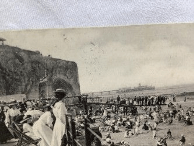 Margate, Cliftonville, Kent, Posted 1908 Lloyd postcard. Our Ref No. R289 £2.50