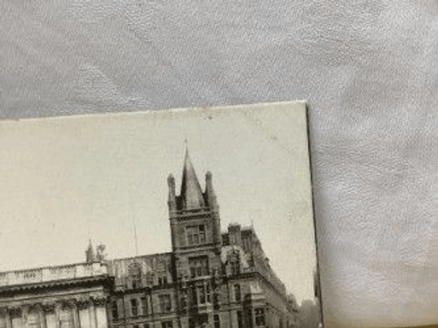 Cambridge, Caius College and Senate House, Cambridgeshire, Raphael Tuck & Sons. Our Ref No. R270 £2.25