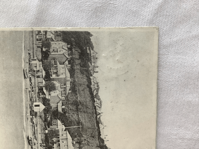 Shanklin, Parade, West, Isle of Wight, Posted Peacock Brand Antique Postcard. Our Ref No. R882 £2.75
