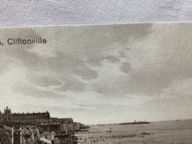 Cliftonville, Bathing Station, Kent, Posted 1938 unbranded postcard  Our Ref: No R27 