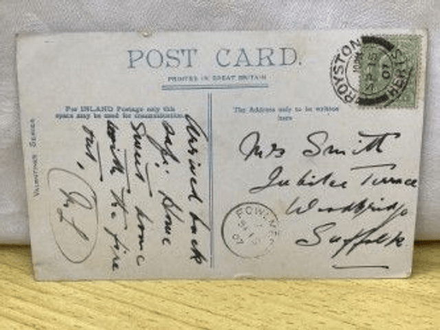 Front Court, St. Peters College, Cambridge, Posted 1907 Valentine's Series postcard. Our Ref No. R281 £2.50