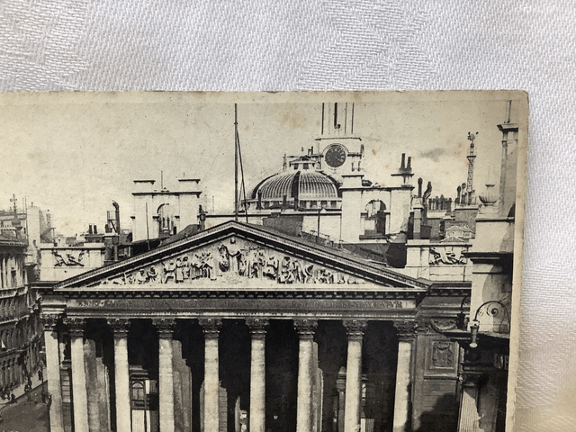 London The Royal Exchange & Bank -Photochrom Co. Ltd. Vintage Postcard No.54644 Our Ref No. A77 £2.85