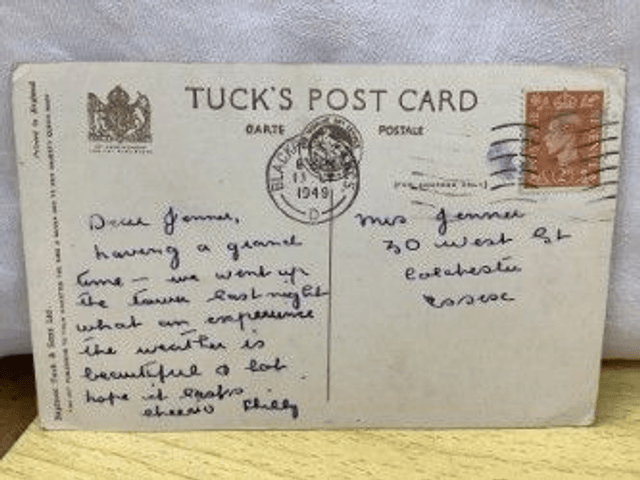 Blackpool, Central Beach and Tower, Lancashire, Posted 1949 Raphael Tuck & Sons. Our Ref No R410 £2.25
