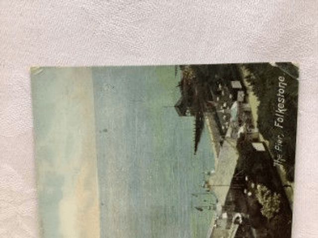Folkestone, The Pier, Kent, Posted 1907 Raphael Ruck & Sons Rapholette Postcard. Our Ref No. R215 £2.50
