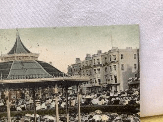 Margate, Fort Bandstand, Kent, Posted 1905 The Wellington Series G & P. Ltd Postcard Our Ref No. R128 £2.25