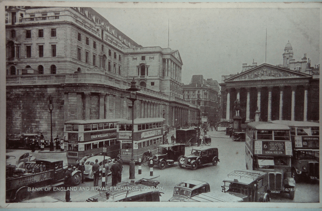 Bank of England & Royal Exchange, London, Valentine's Series Silveresque postcard Our Ref: A244