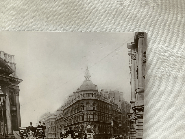 The Mansion House, London - Vintage Postcard - Davidson Brothers Our Ref A141 £2.50