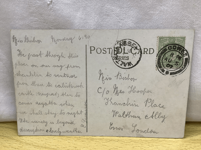 Luccombe, Isle of Wight, Posted 1907 The Ideal Series Antique Postcard. Our Ref No. R629 £3.00