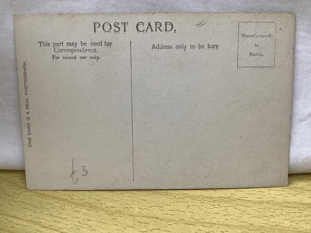 London - Bank of England and Royal Exchange, Unbranded Antique Postcard Our Ref A142 £2.25