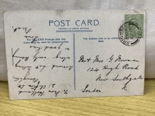 Brighton, The Beach, Sussex, Posted 1906 Valentine's Series Antique Postcard. Our Ref No. R156 £2.50