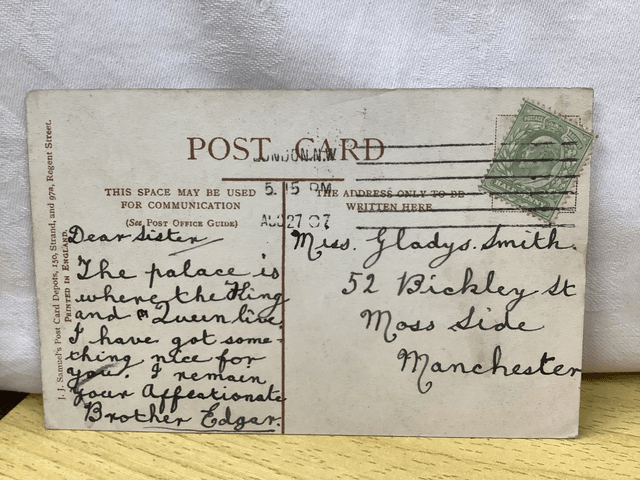 Buckingham Palace, London - J.J. Samuels Post Card Depots Posted 1907 Antique Postcard Our Ref A51 £2.50