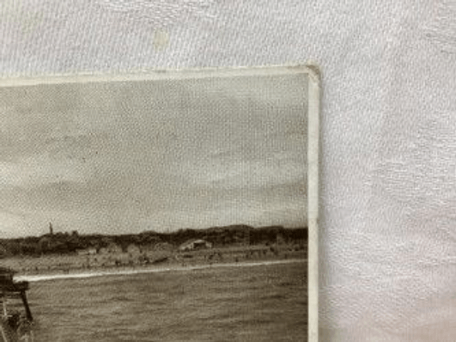 The Pier, Skegness, Lincolnshire, Posted 1928 Nichols Vintage Postcard Our Ref no R406 £2.50