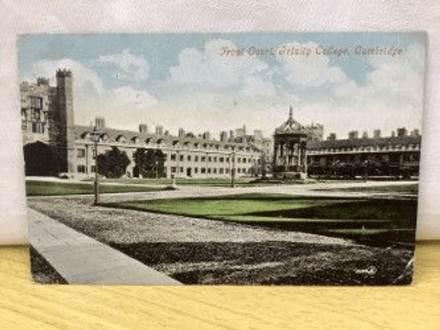 Front Court , Trinity College, Cambridge Posted 1906 Valentine's Series Postcard. Our Ref No. R279 £2.25