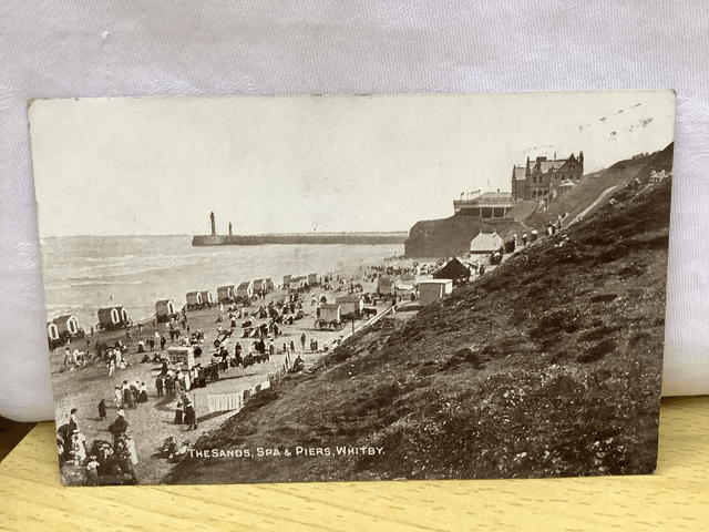 Whitby, The Sands, Spa & Piers, Yorkshire Posted 1919 Unbranded Antique Postcard Our Ref No R887 £3.00