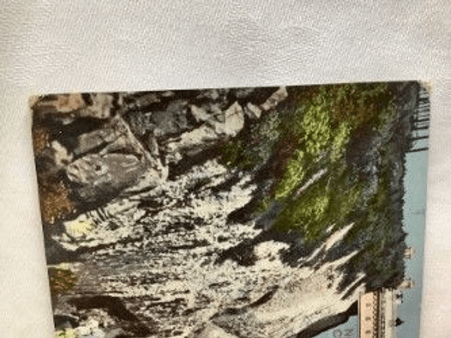 Newgate Gap, Margate, Kent, Posted 1930's unbranded postcard. Our Ref No. R287 £2.00