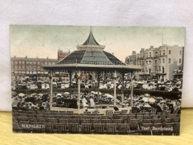 Margate, Fort Bandstand, Kent, Posted 1905 The Wellington Series G & P. Ltd Postcard Our Ref No. R128 £2.25