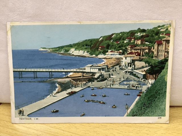 Ventnor. Isle of Wight, G. Dean &amp; Co. Ltd The Bay Series Posted 1958 vintage postcard. Our Ref No. R792 £2.50