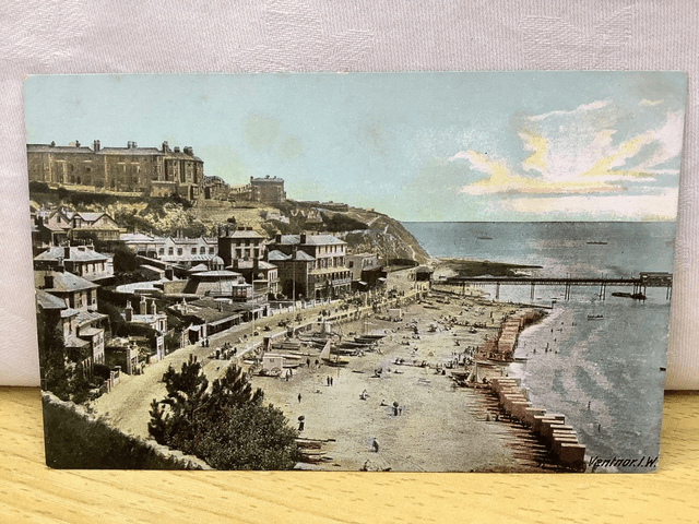 Ventnor,  Isle of Wight, Horrocks &amp; Co, Ashton, No.30 Vintage  Postcard. Our Ref No. R773 £3.00