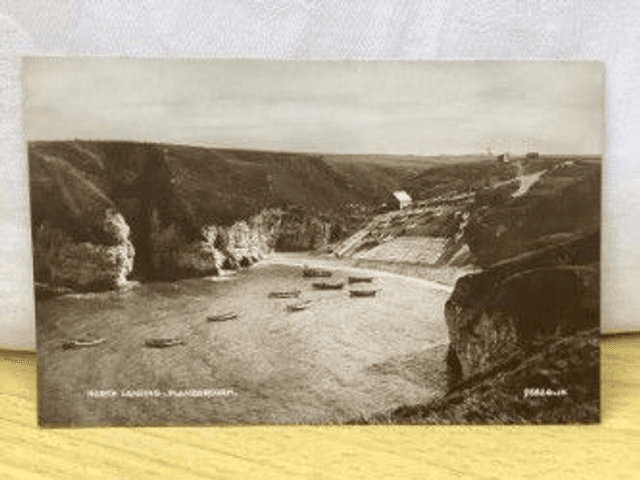 Flamborough, North Landing, Yorkshire, J Valentine No. 93624 Postcard. Our Ref No. R249 £2.50