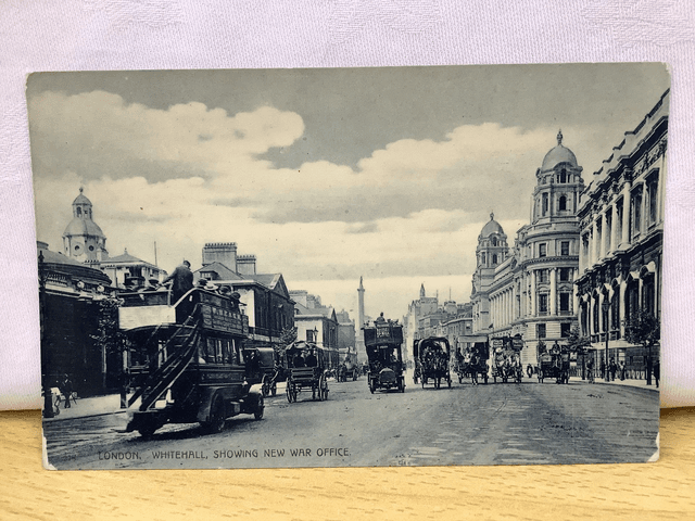 London Whitehall, Showing New War Office. Vintage Hartmann Postcard. Our Ref A163 £2.25