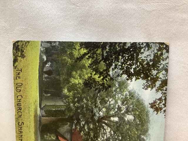 The Old Church, Shanklin, Isle of Wight, The Ideal Series vintage Postcard. Our Ref No. R622 £2.50