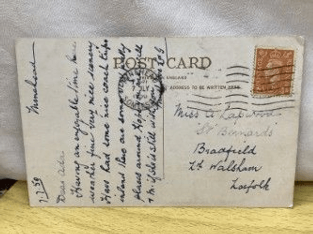 Minehead, The Esplanade and North Hill, Somerset, Posted 1950, unbranded vintage postcard. Our Ref No. R501 £2.50