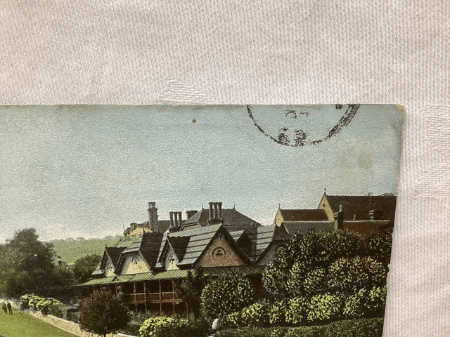 The Club & Keat's Green, Shanklin, Isle of Wight, Posted 1907 The Ideal Postcard. Antique Postcard Our Ref No. R880 £2.75